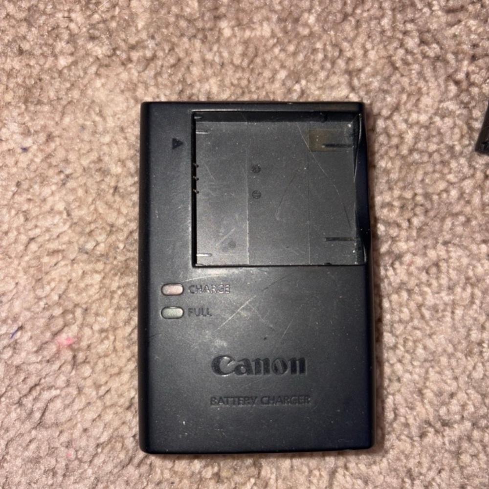 Camera - Picture 2 of 6